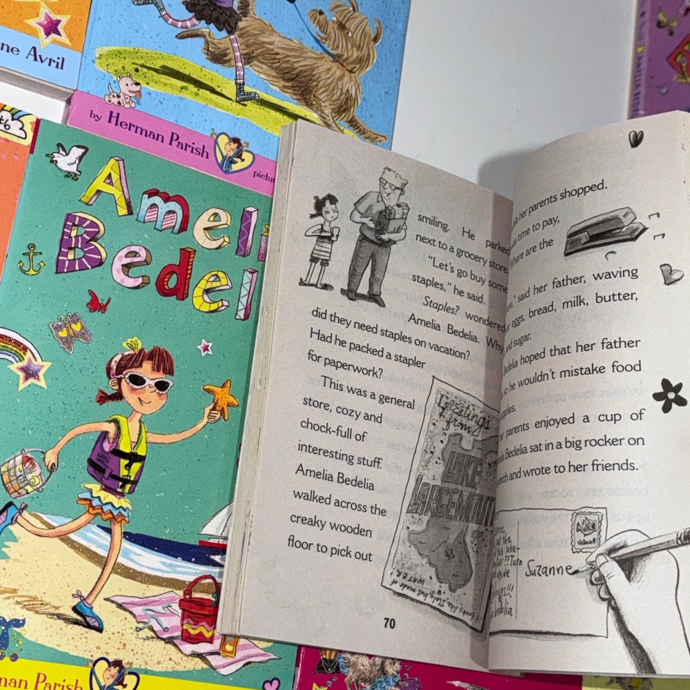 Amelia Bedelia Chapter Book Lot 10 Books Herman Parish Kids Ages 6-10 EUC - Picture 11 of 12